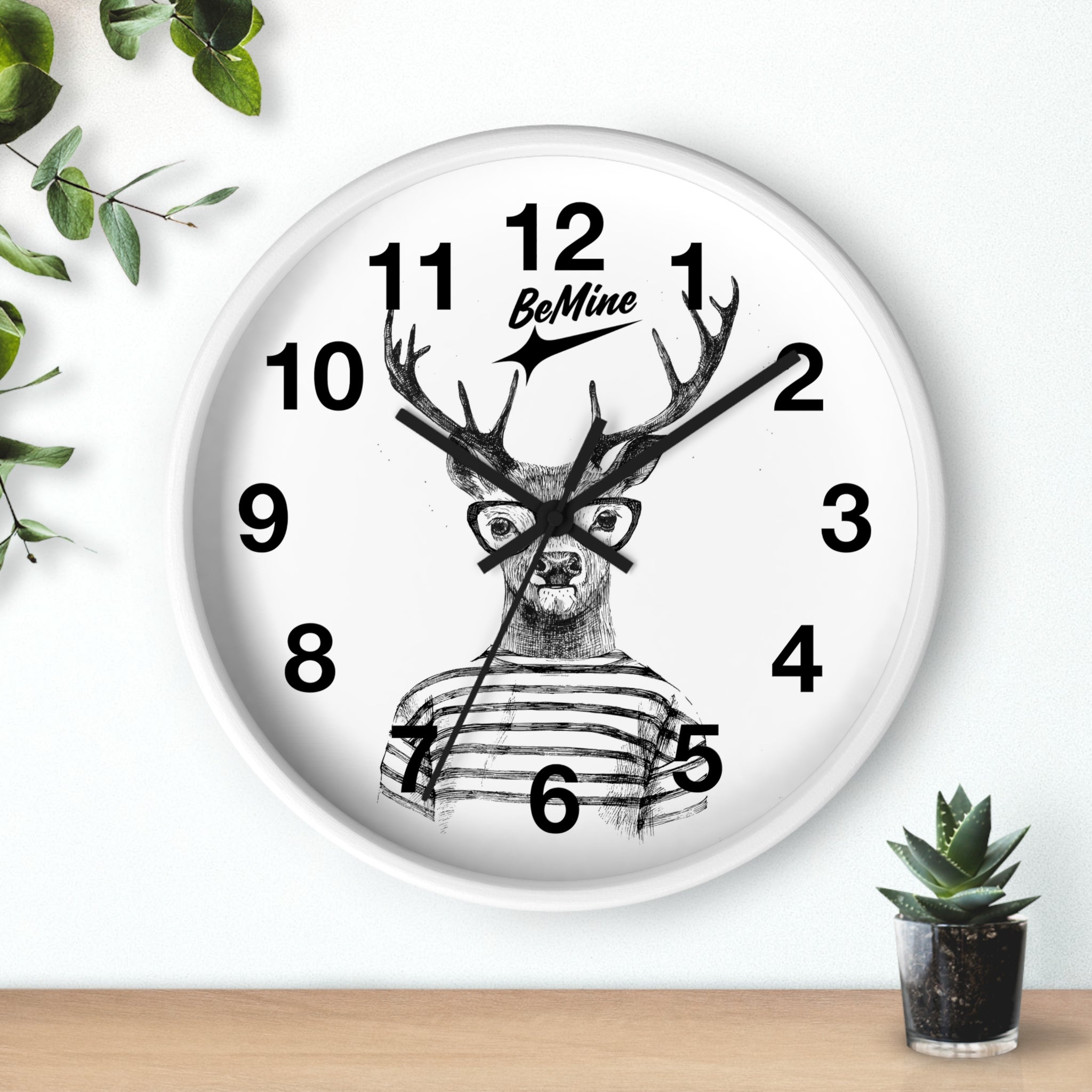 Horloge murale (gratuit a l'achat de plus de 100$)